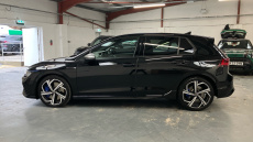 Volkswagen Golf 2.0 TSI 320 R 4Motion 5dr DSG Petrol Hatchback